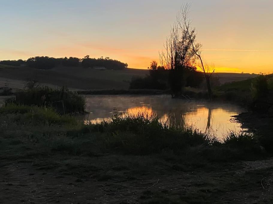 Logement Entier De Charme, Gite Equestre Gers Flamarens Bagian luar foto